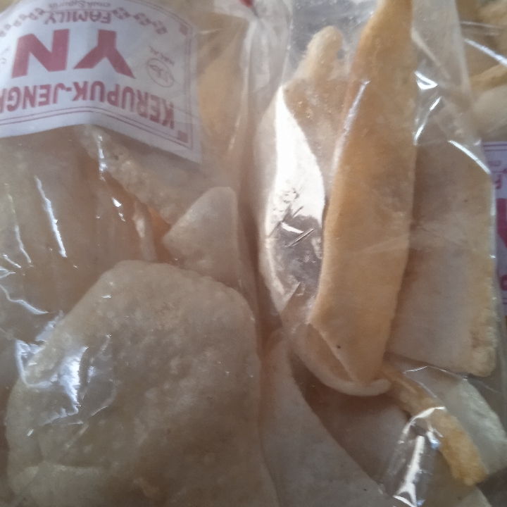 Krupuk Jengkol