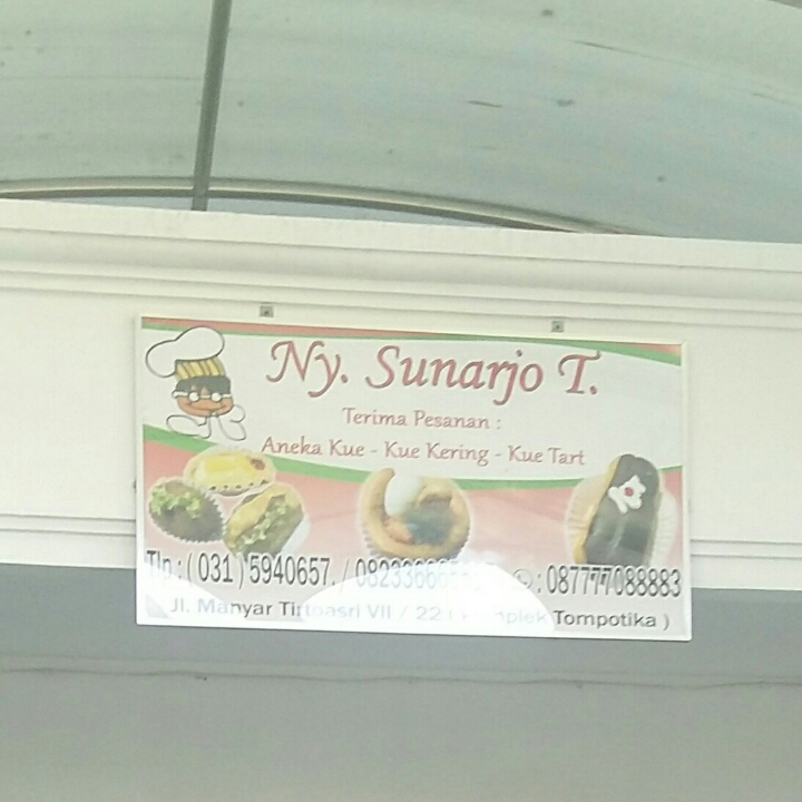 Kue Bu Naryo