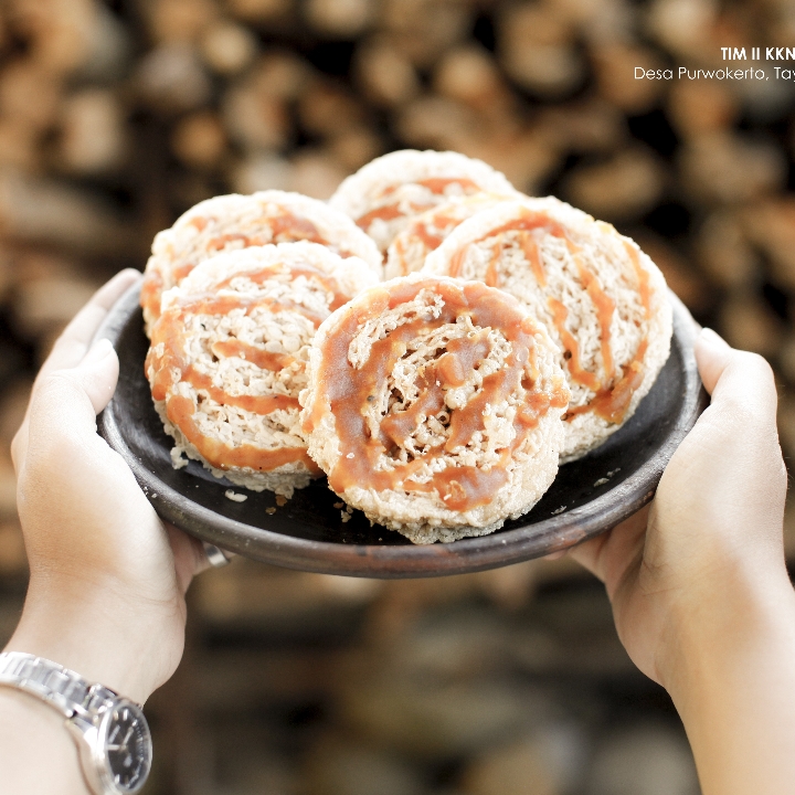 Kue Carang Madu