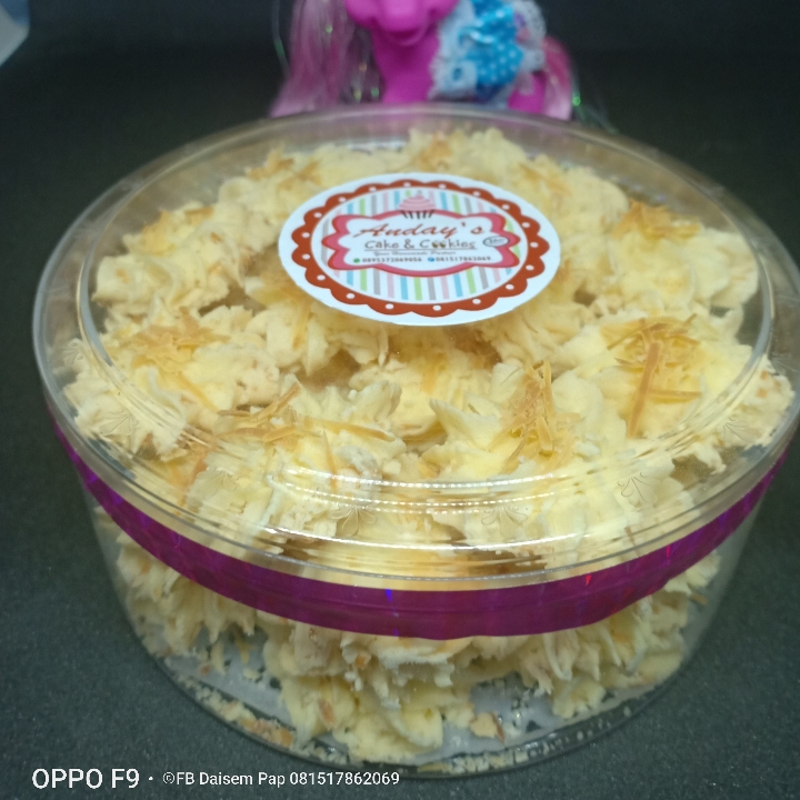 Kue Kering Lebaran Sagu Keju