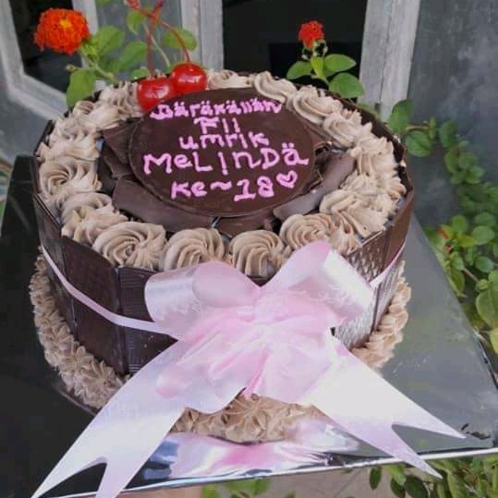 Kue Ultah Blackforest 18x18