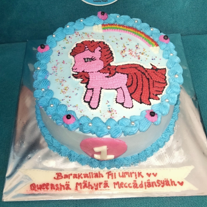Kue Ultah Karakter Kuda Poni 18x18cm