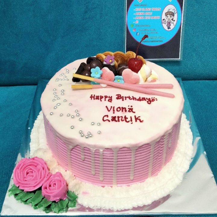 Kue Ultah Klasik 18x18