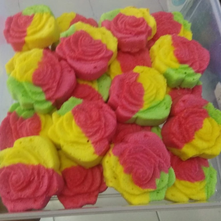 Kue Warna
