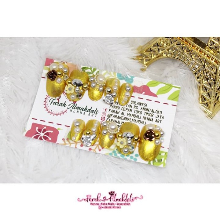 Kuku Palsu Gold Coklat
