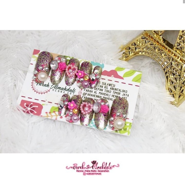 Kuku Palsu Silver Pink