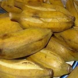 Kukusan Pisang Bu Marminah