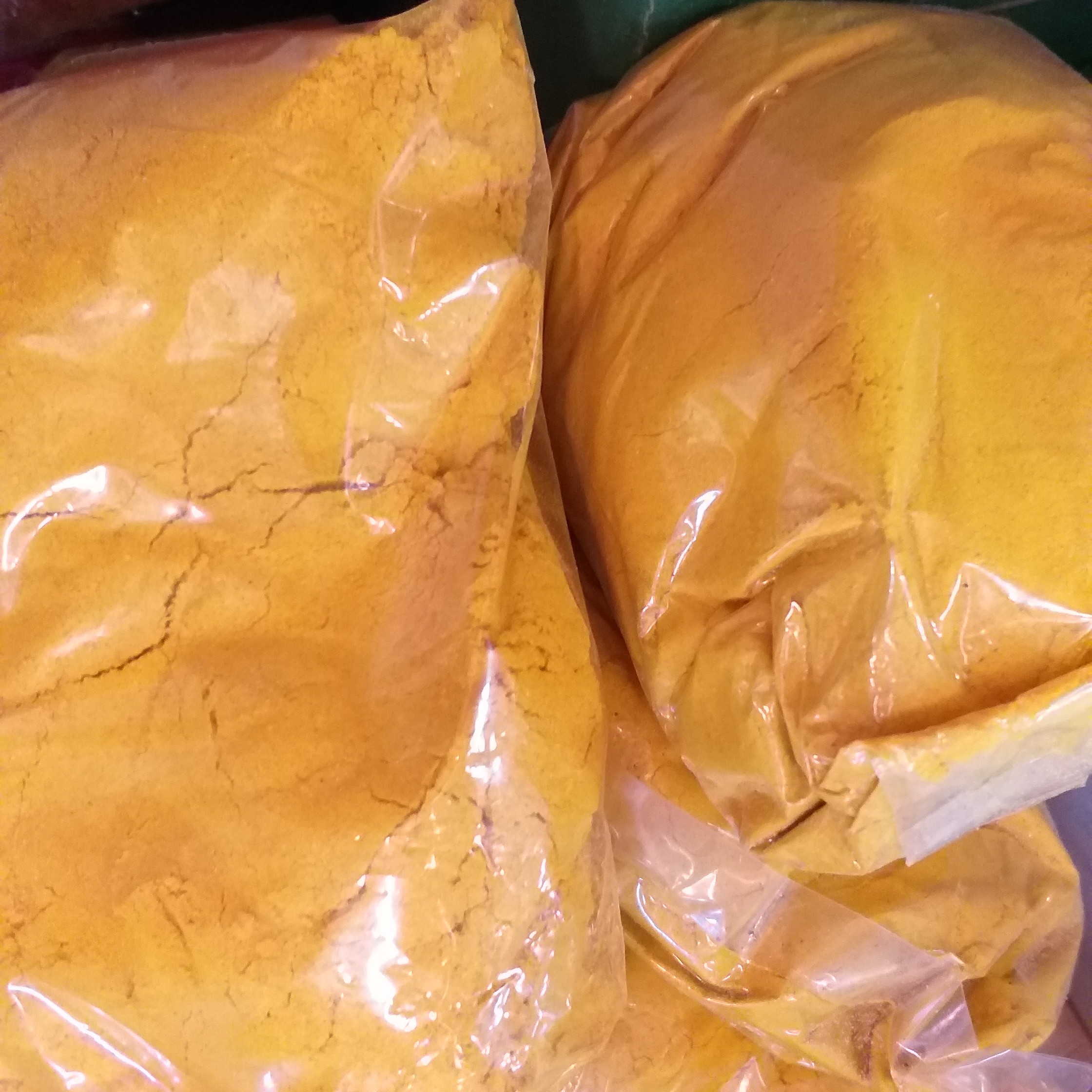 Kuning Bubuk