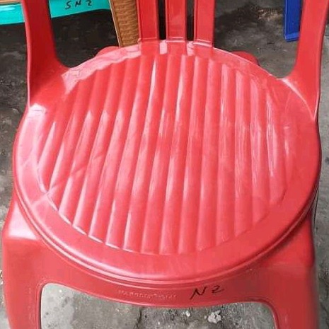 Kursi Tenda