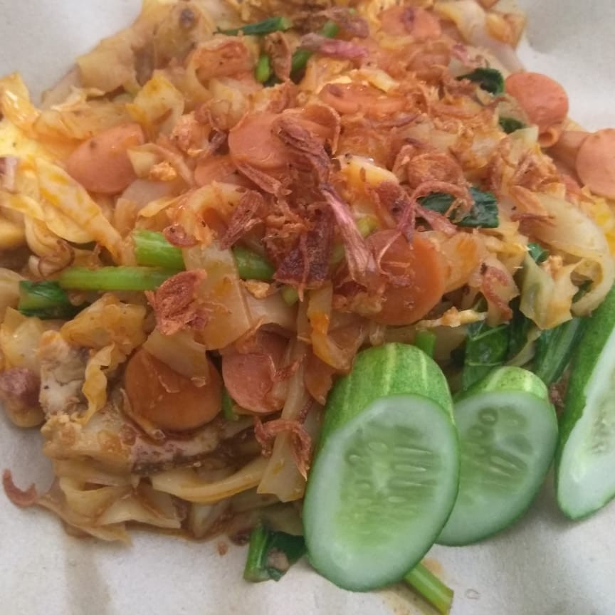 Kwetiau Seafood Dan Jamur Enoki