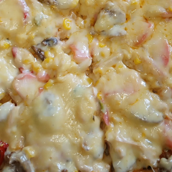 LA Pizza Daging Baso Sosis Jagung Jamur Beep Mozzarella 3