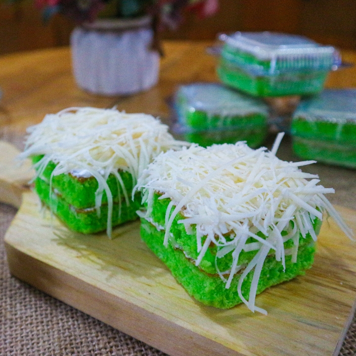 LAPIS PANDAN MINI