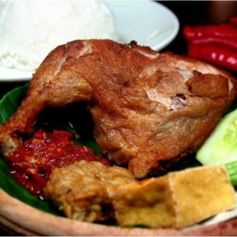 Lalapan Ayam