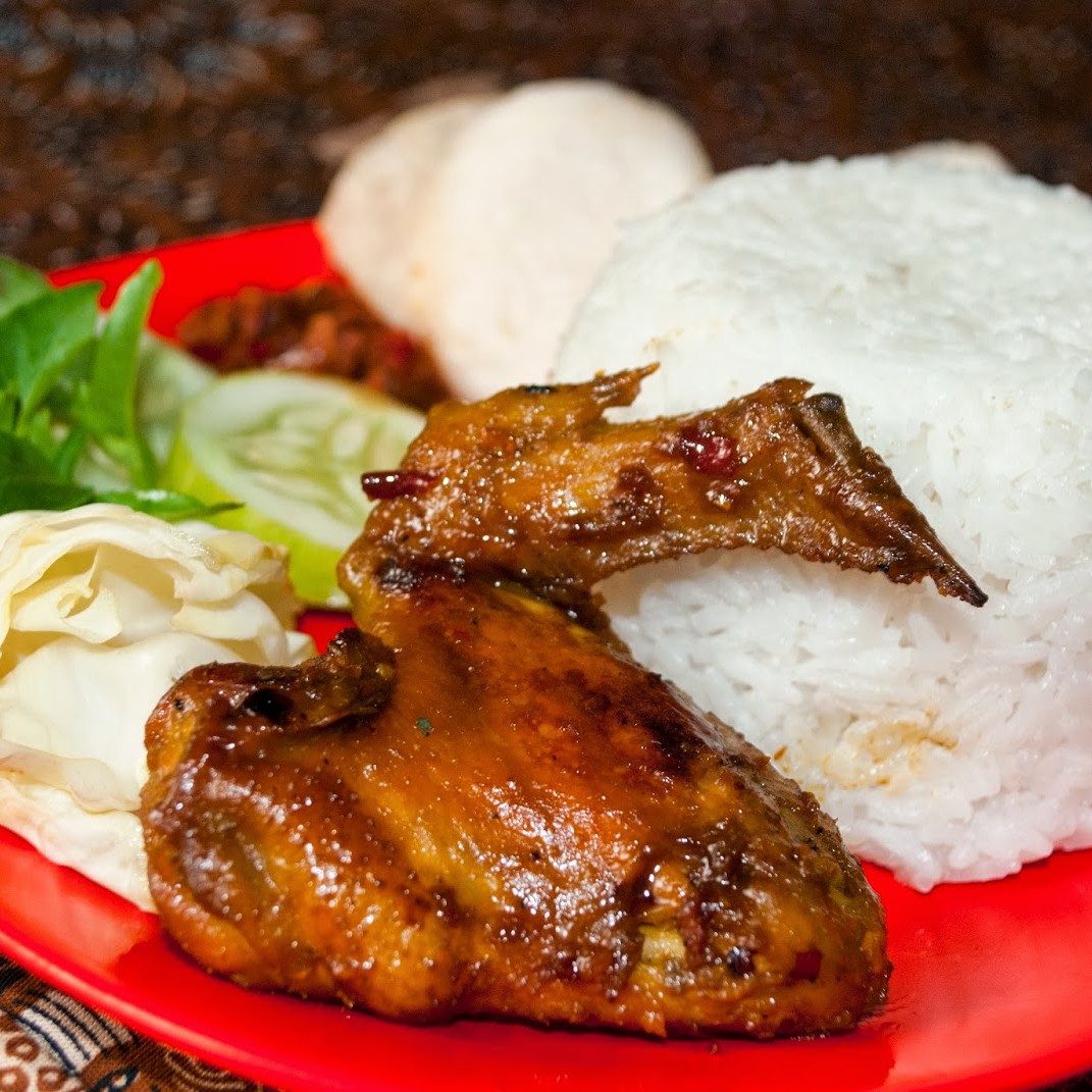 Lalapan Ayam