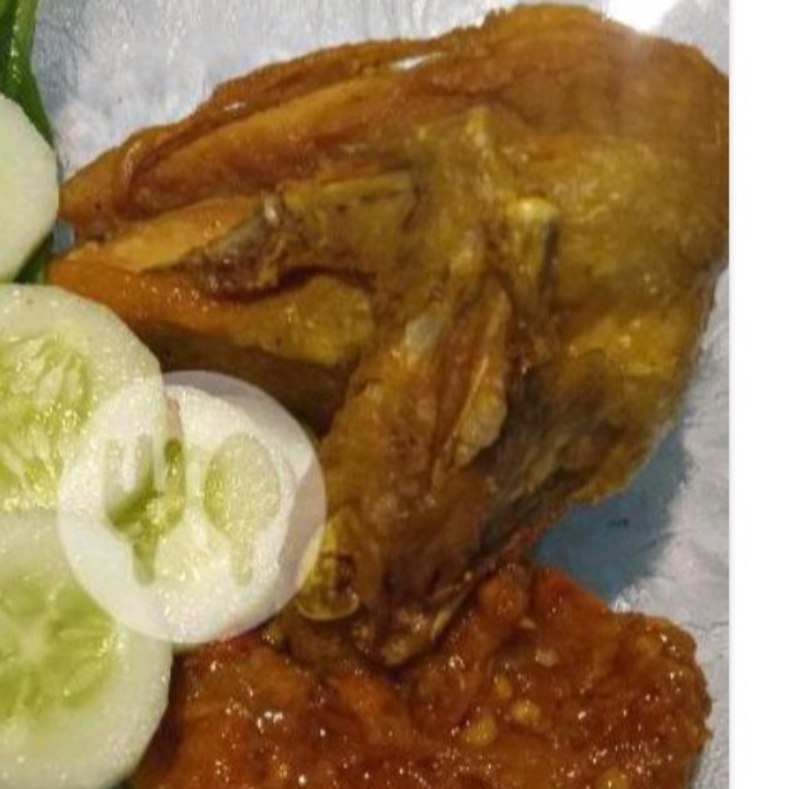 Lalapan Ayam Potong