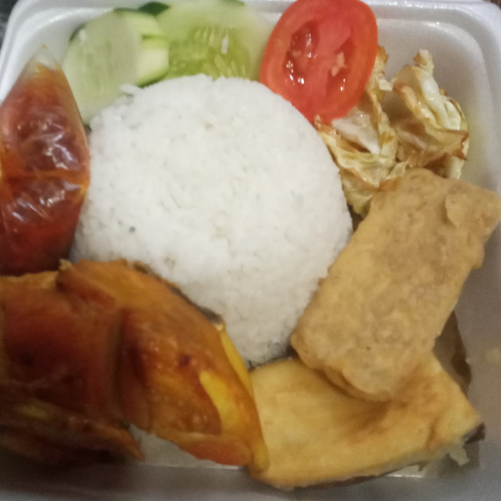 Lalapan Dada