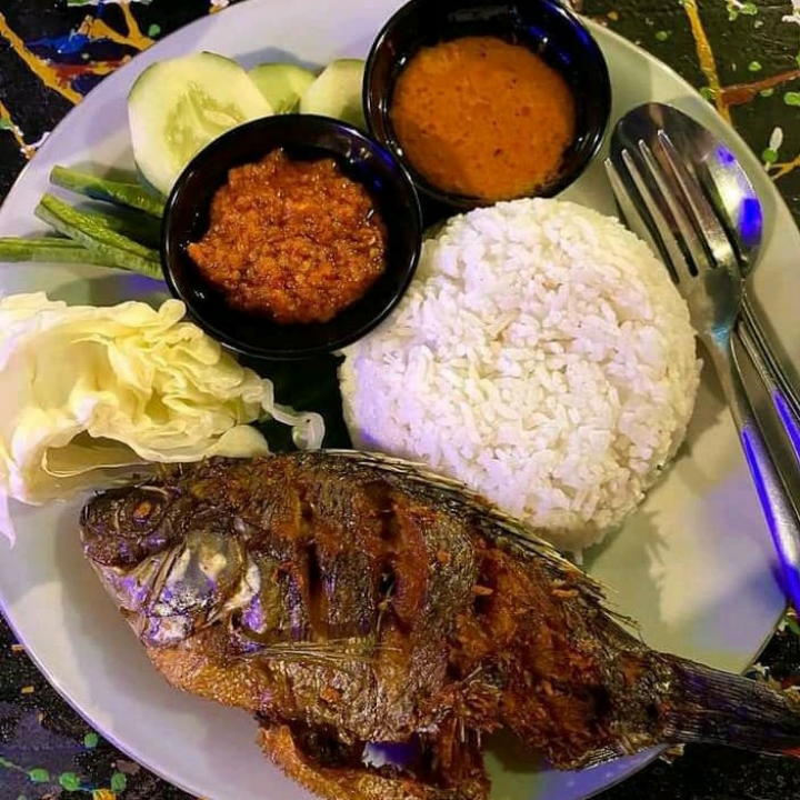 Lalapan Ikan