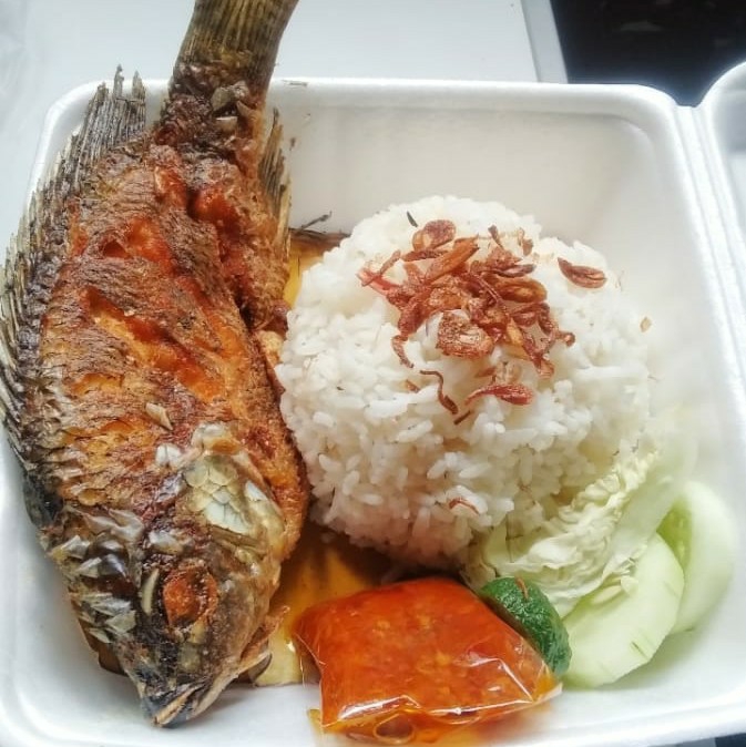 Lalapan Ikan