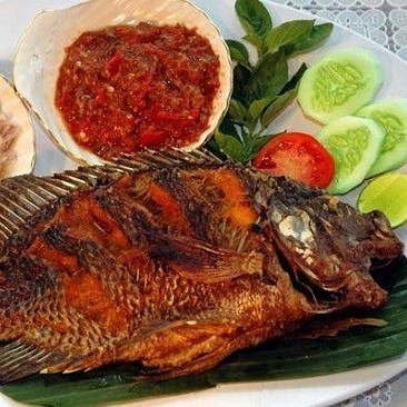 Lalapan Ikan Nila