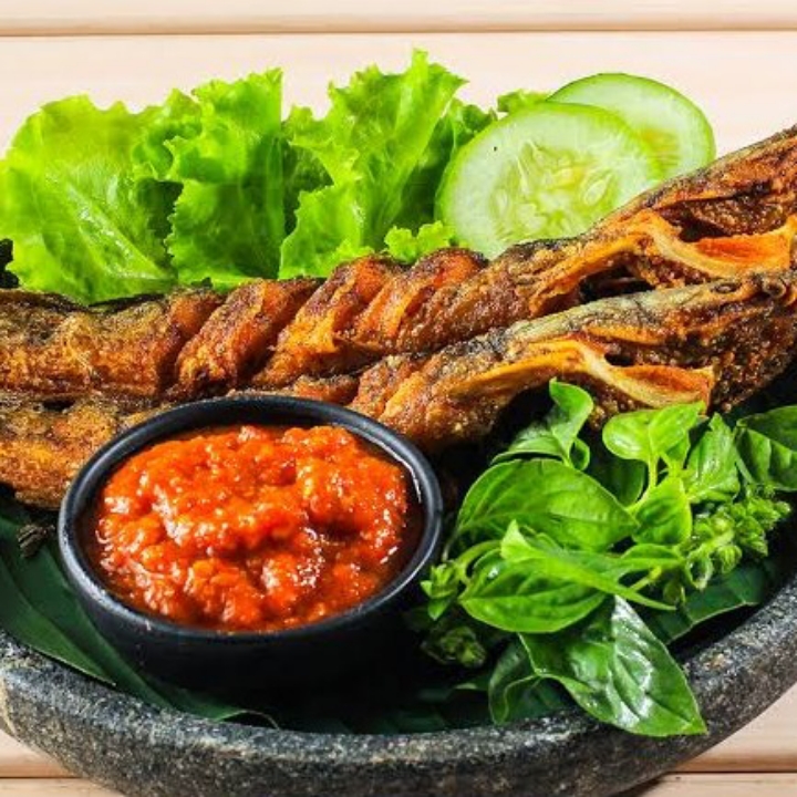 Lalapan Lele