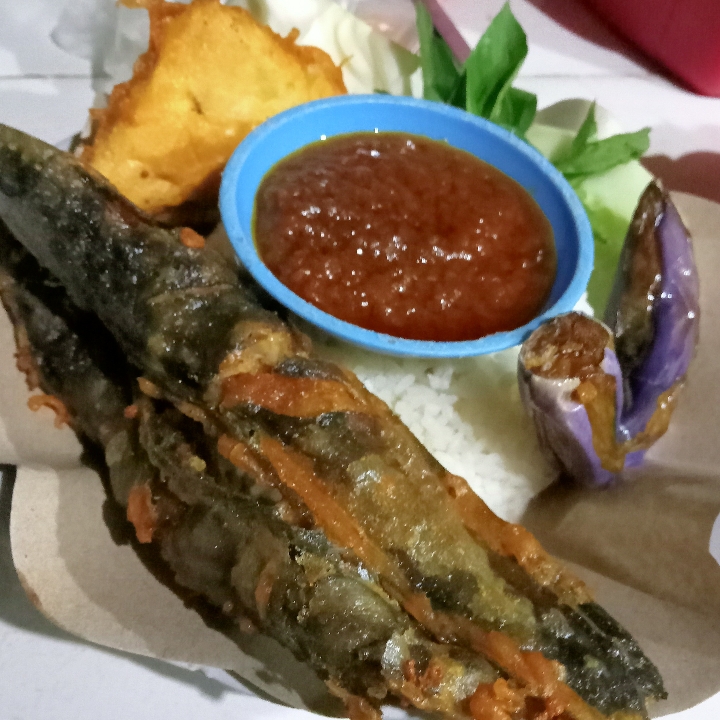 Lalapan Lele