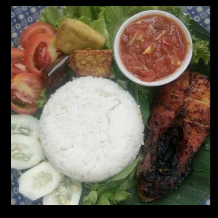 Lalapan Patin
