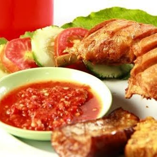 Lalapan Sambal Merah