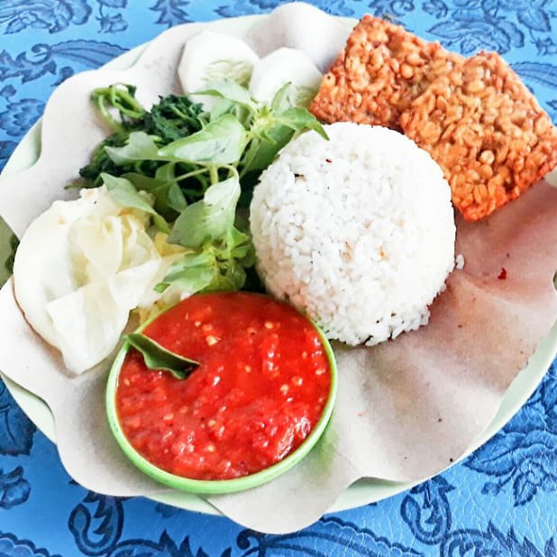 Lalapan Tempe Penyet