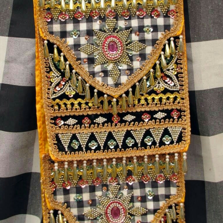 Lamak 2