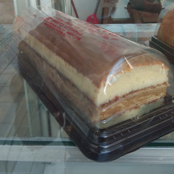 Lapis Surabaya Panjang