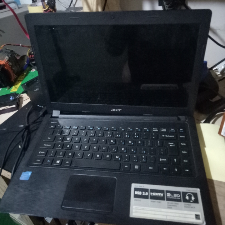 Laptop Acer One 14