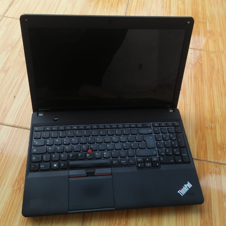 Laptop Lenovo Thinkpad E530c