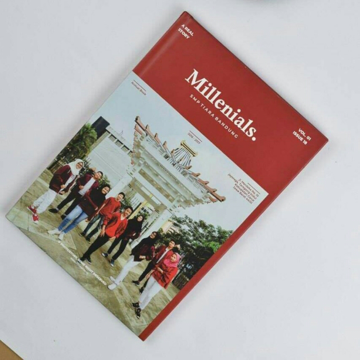Large Hardcover Yearbook