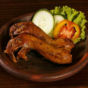 Lauk Kepala Ayam Atau Bebek Goreng