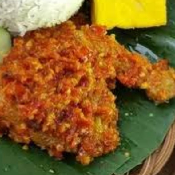 Lauk Pauk Ayam Kampung Paha Mercon Pedas