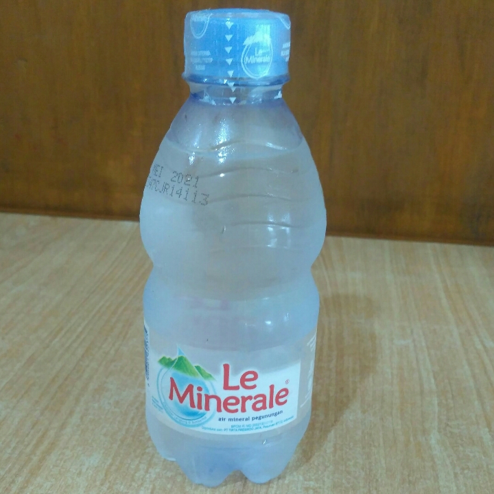 Le Mineral