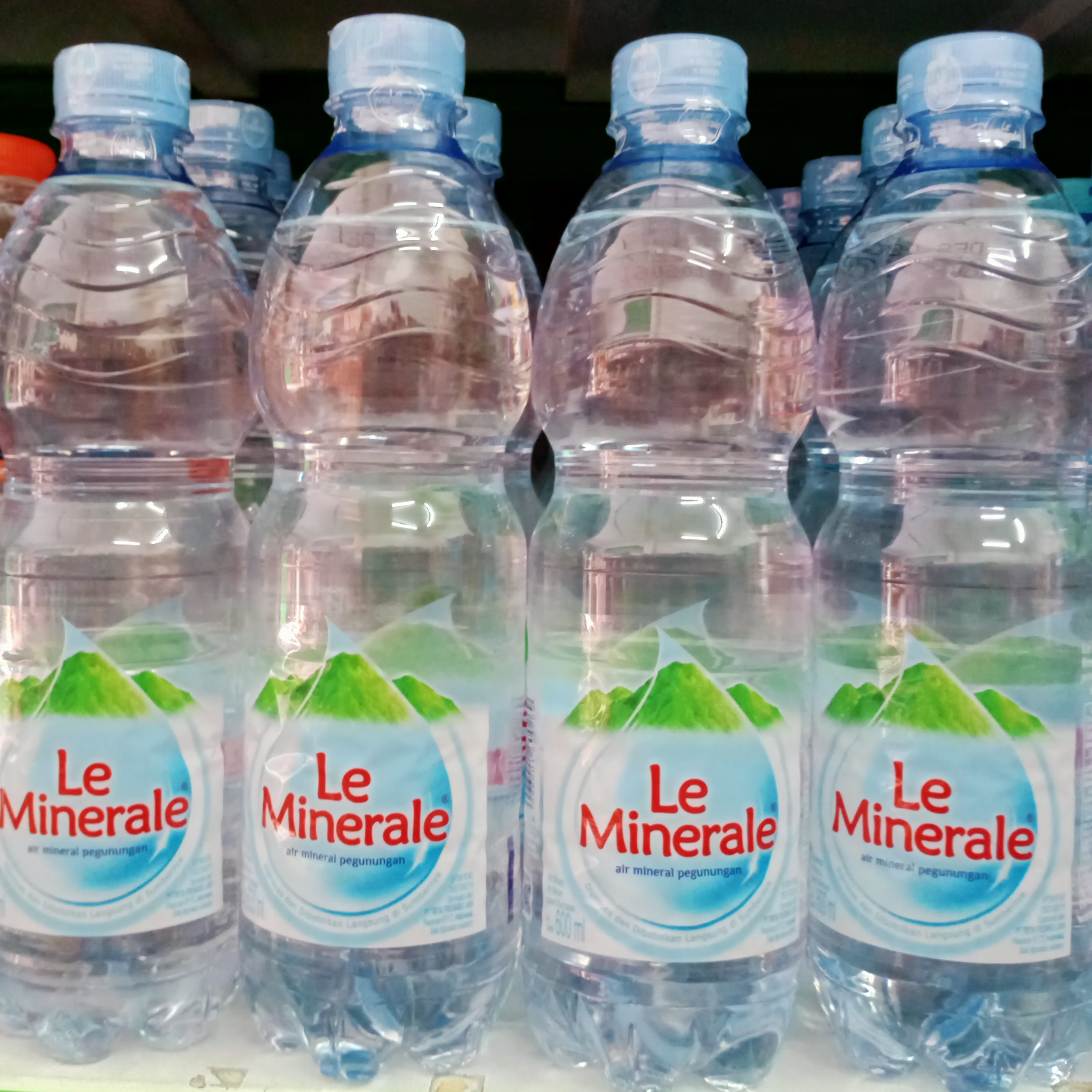 Le Minerale AMDK 600ml