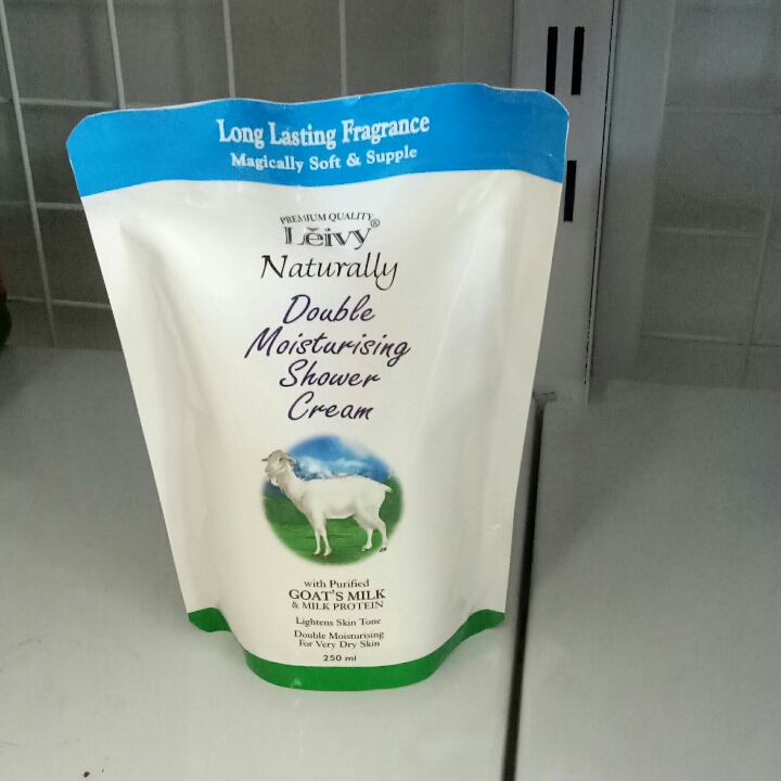 Leivy Body Shower Goat Milk