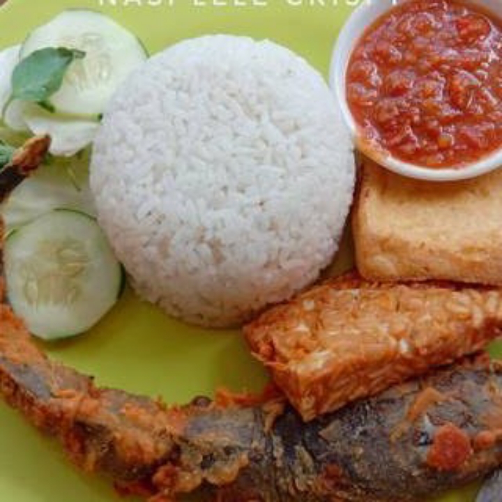 Lele Crispy Komplit