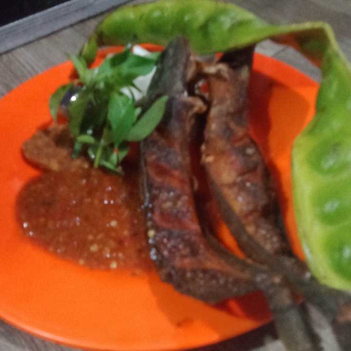 Lele Goreng Petai