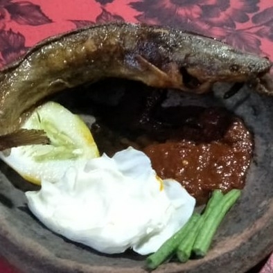 Lele Penyet