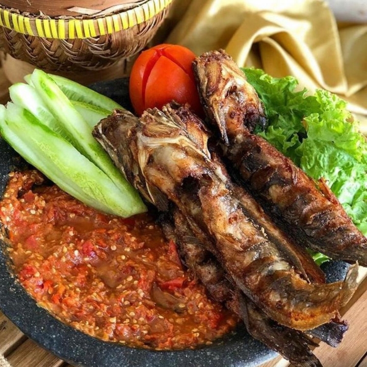 Lele Penyet