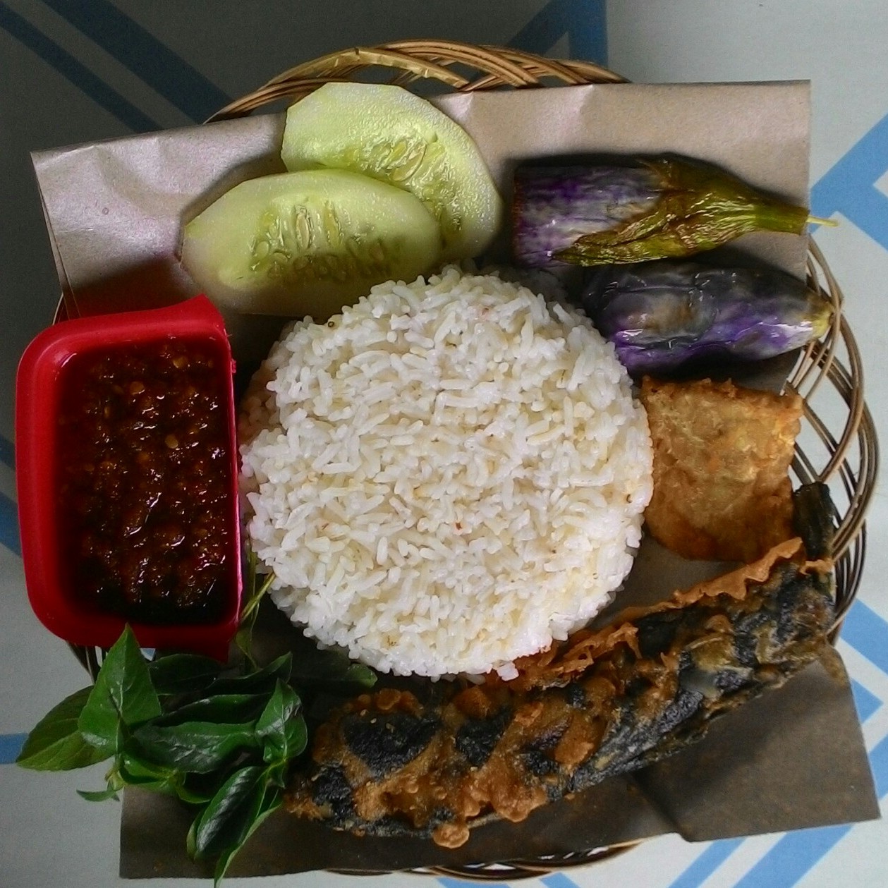Lele Penyet