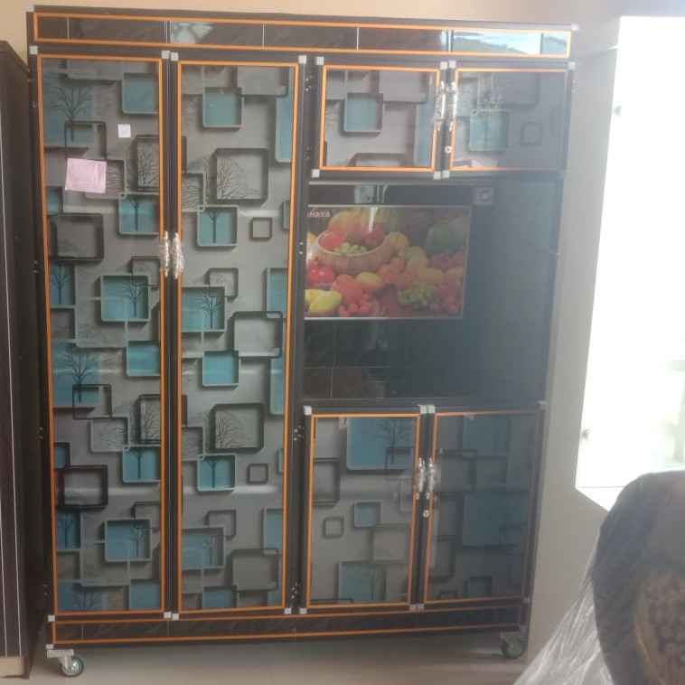 Lemari Rak Piring Keramik 4 Pintu CT Roda