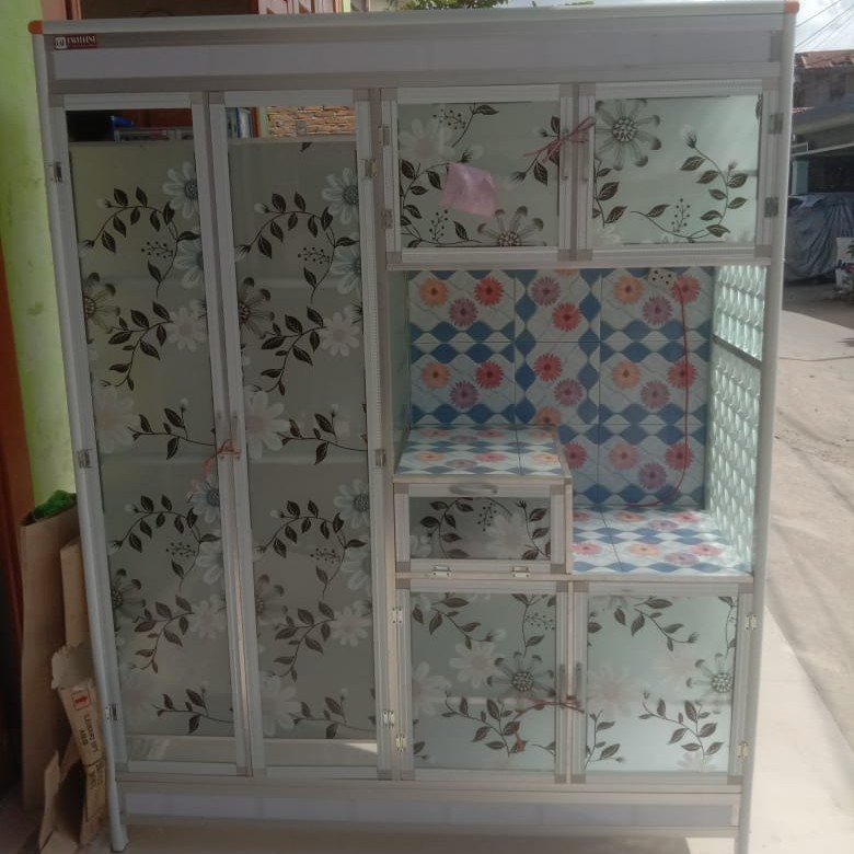 Lemari Rak Piring 4 Pintu Excellent