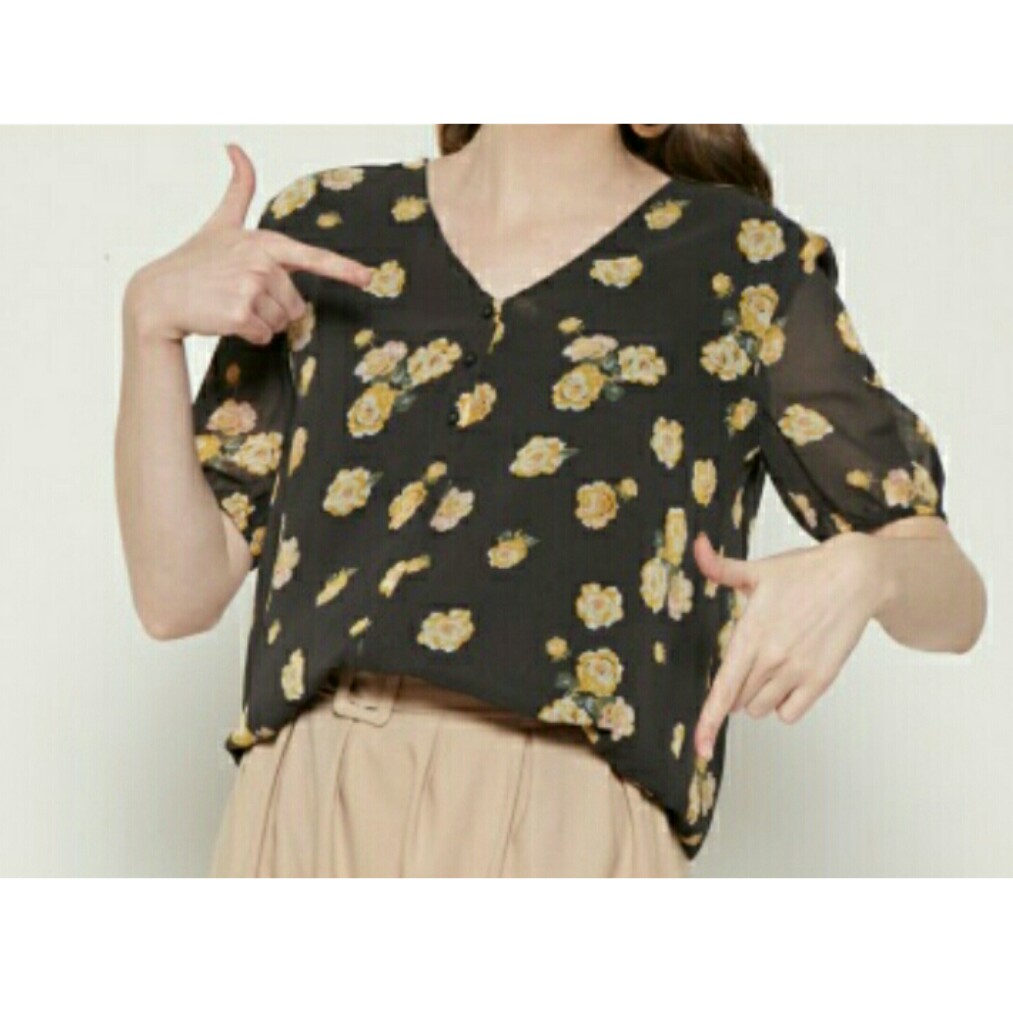 Loft Blouse