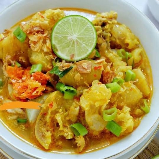 Lontong Kikil