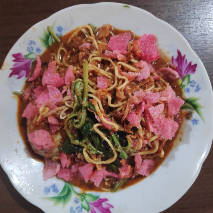 Lontong Pecal