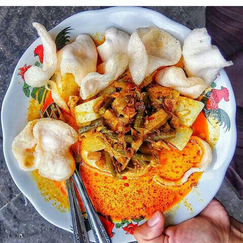 Lontong Sayur