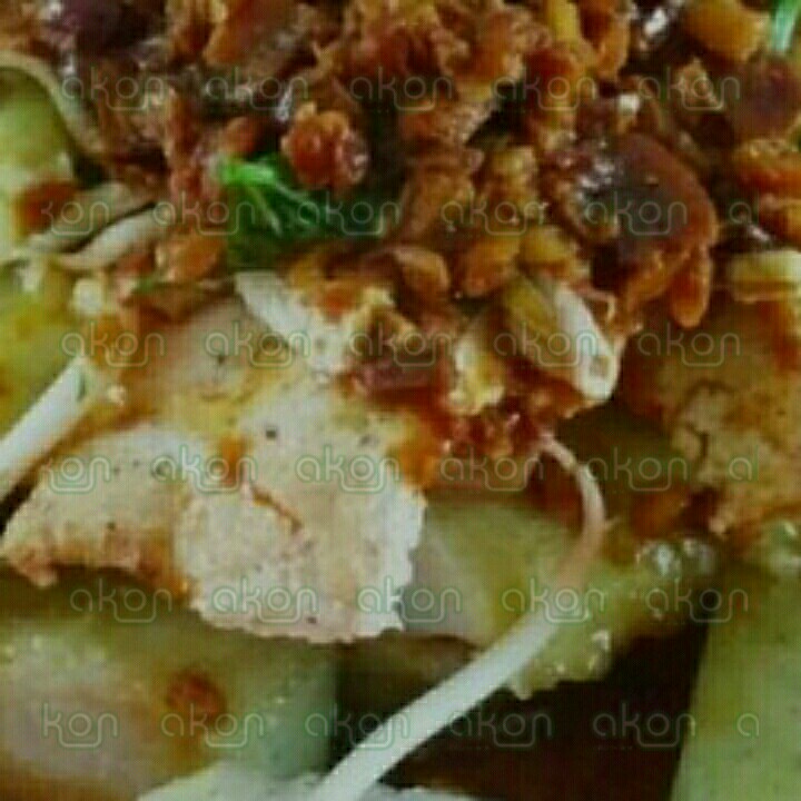 Lontong Tahu Telur Gimbal